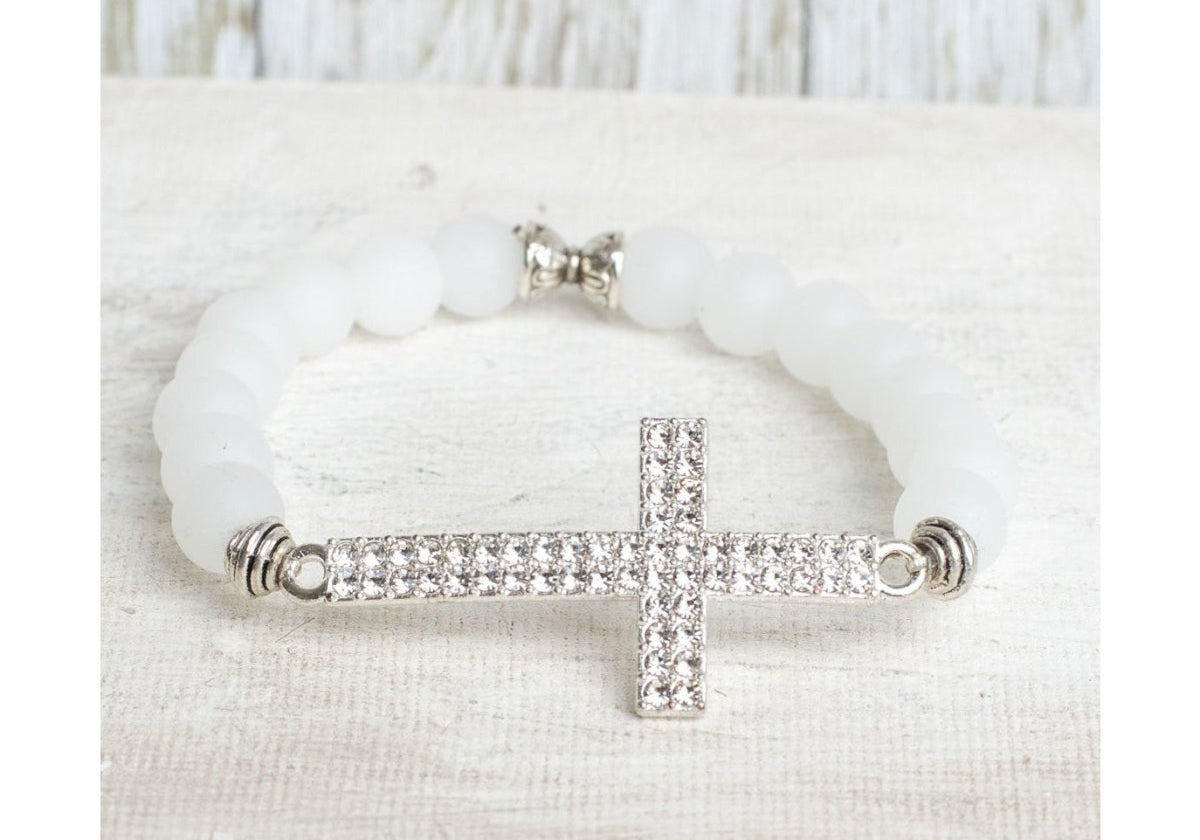 How to Wear Minimalist Faith Jewelry Every Day