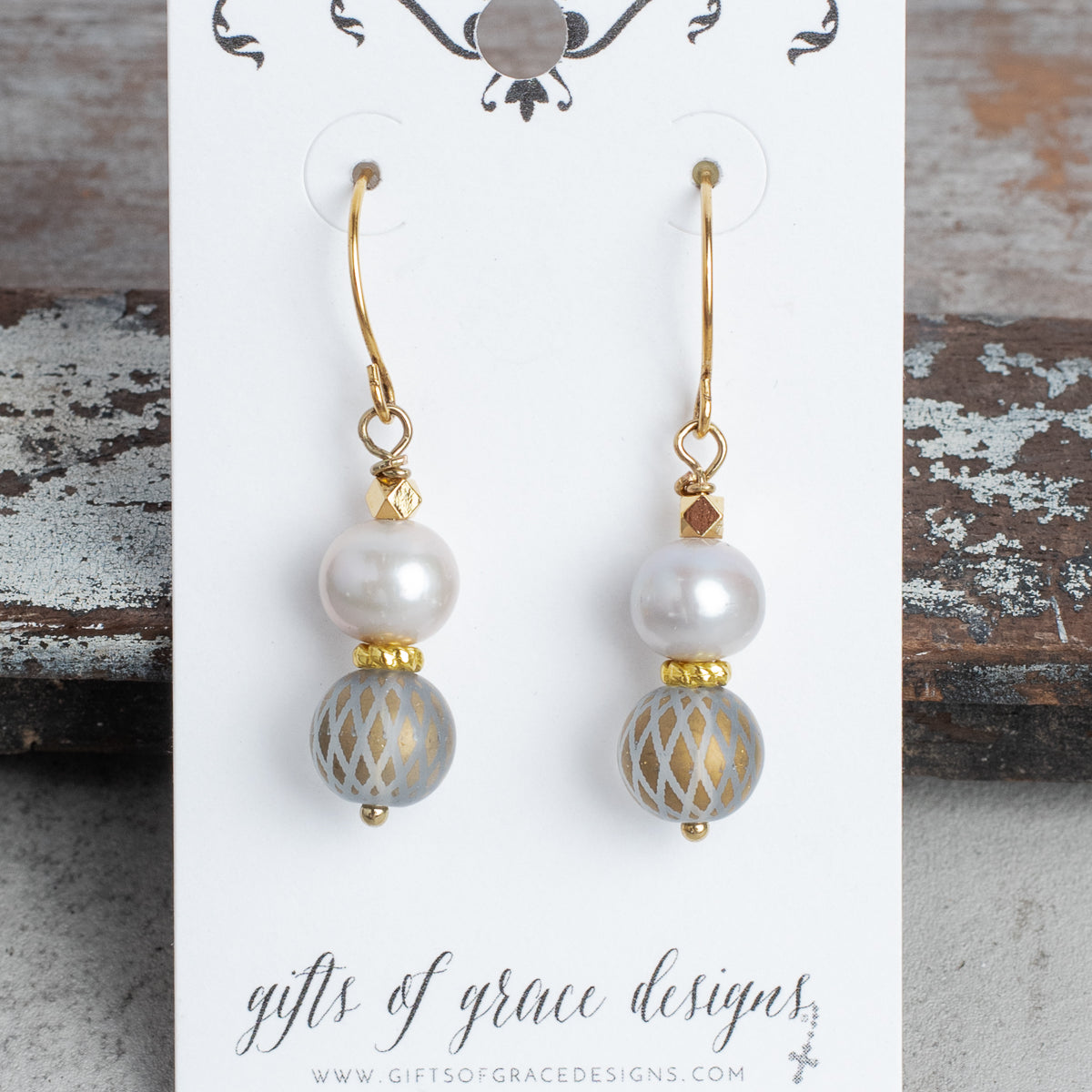 Freshwater Gray Pearl and Crystal Earrings