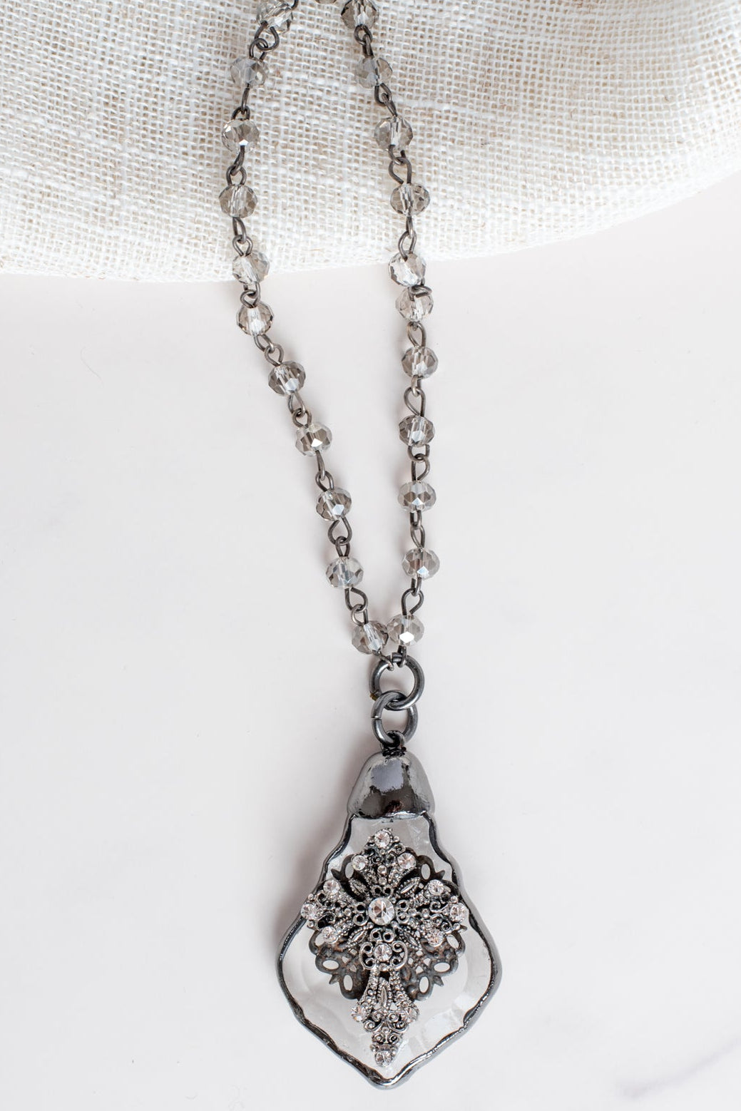 Tear Drop Faceted Chandelier Crystal Home Decor Ornament with Gunmeral Plated Rhinestone Christian Cross