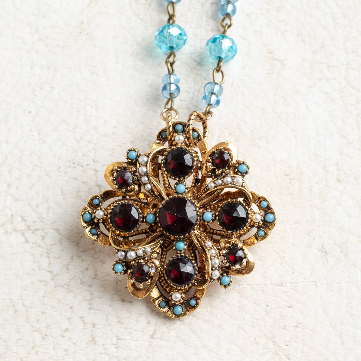 Signed Vintage ART Cross Rhinestone Pendant Necklace