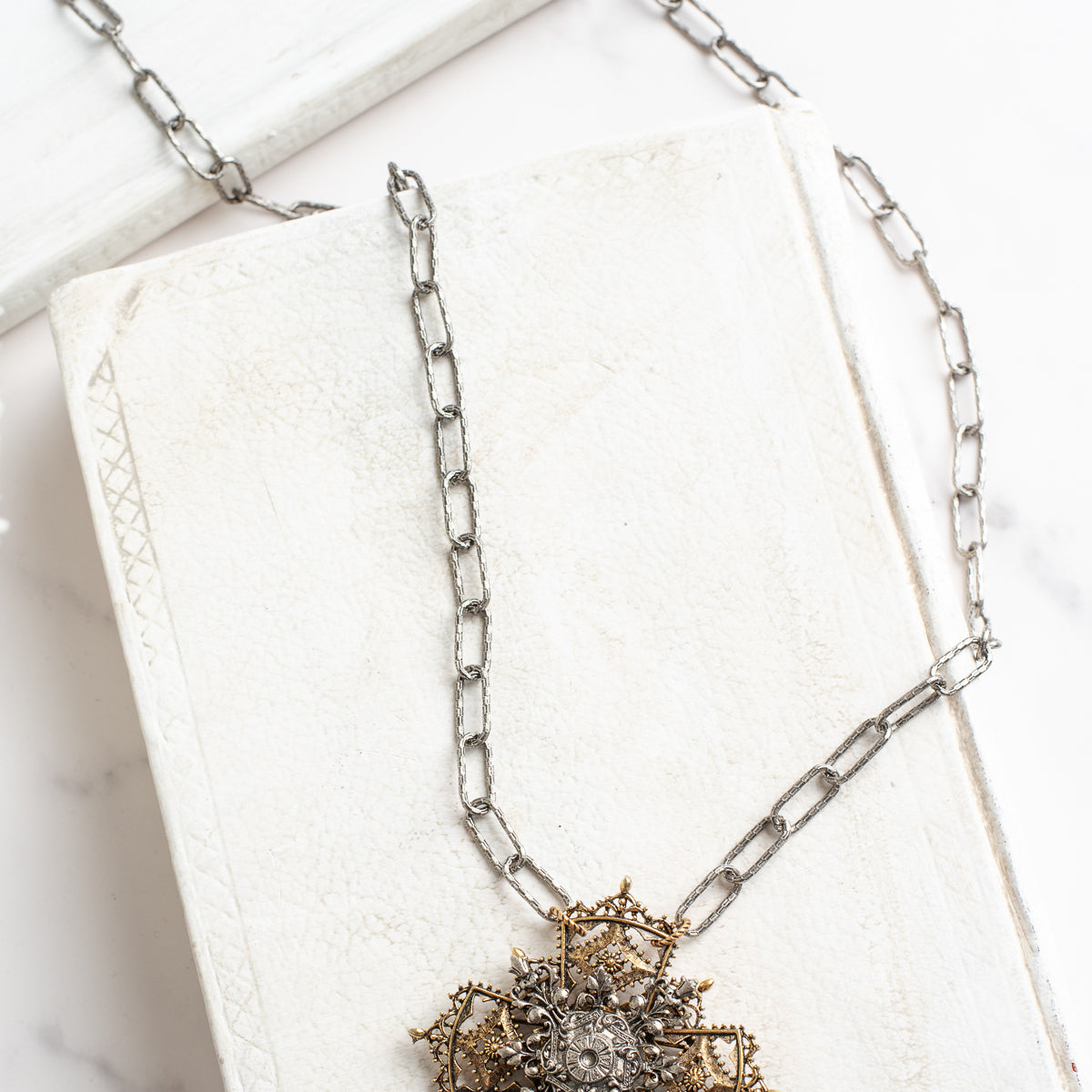 ART Arthur Pepper Signed MidCentury Two Tone Filigree Cross Pendant Brooch on a Silvertone Paperclip Textured Chain Necklace