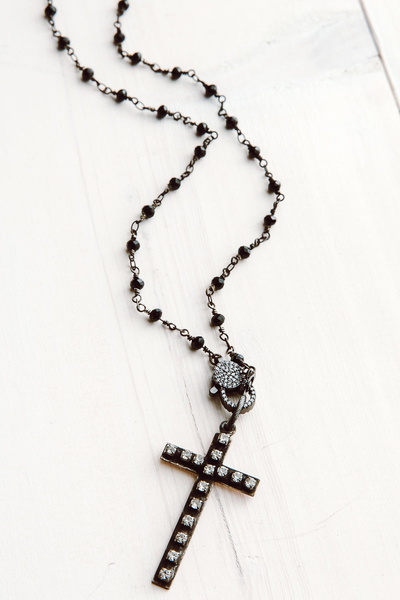 Princess necklace metallic rose gold with rosary, cross and black glitter -  Loisir